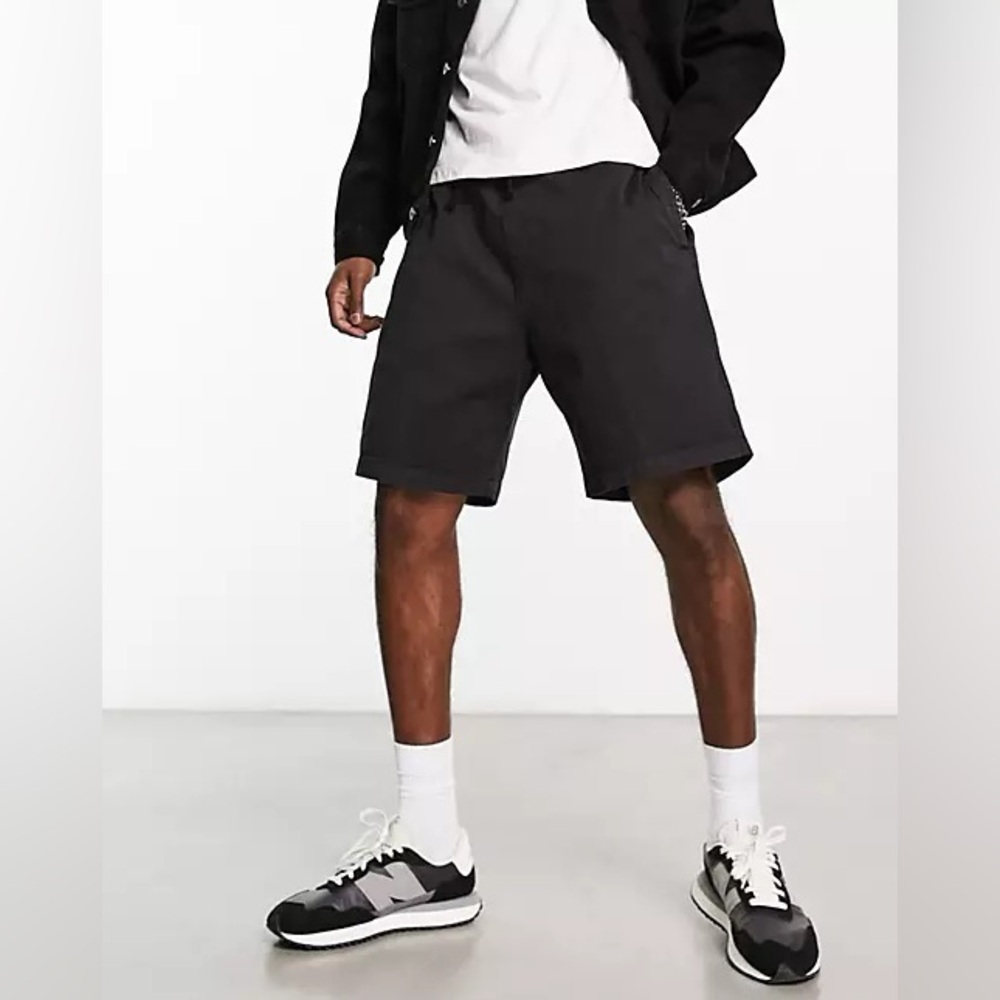 NWT CARHARTT WIP Lawton shorts for men